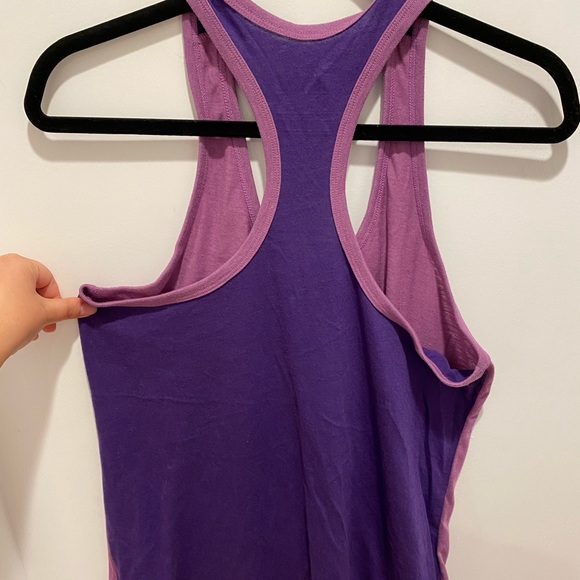 Nike loose fitting tank top size L, gently worn - Picture 2 of 3